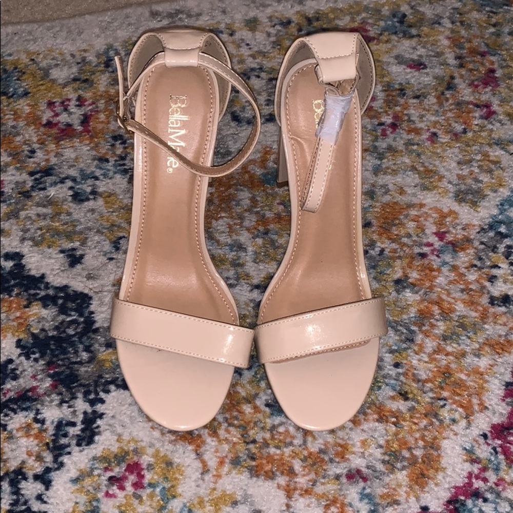 Brand new nude heels!